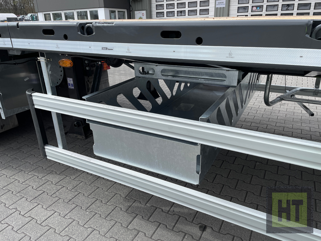 Faymonville MAX Trailer 3-Achs-Tele-Plateau-nachlaufgelenkt - Semi-trailer flatbed: gambar 3 Faymonville MAX Trailer 3-Achs-Tele-Plateau-nachlaufgelenkt - Semi-trailer flatbed: gambar 3