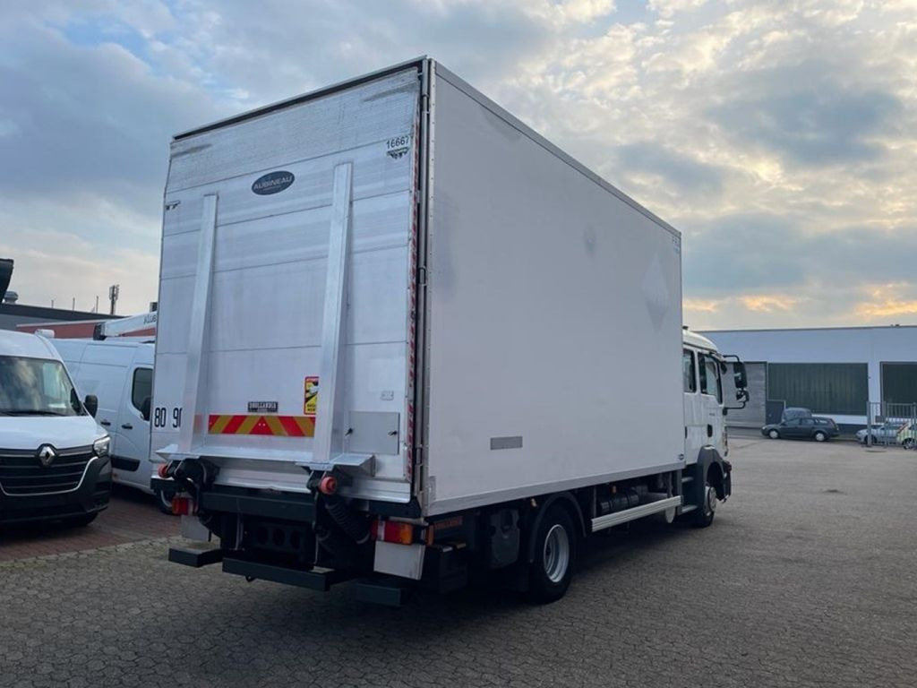 MAN TGL 10.220 Doka Möbelkoffer Umzug Fahrzeug - Truk berpendingin: gambar 4 MAN TGL 10.220 Doka Möbelkoffer Umzug Fahrzeug - Truk berpendingin: gambar 4