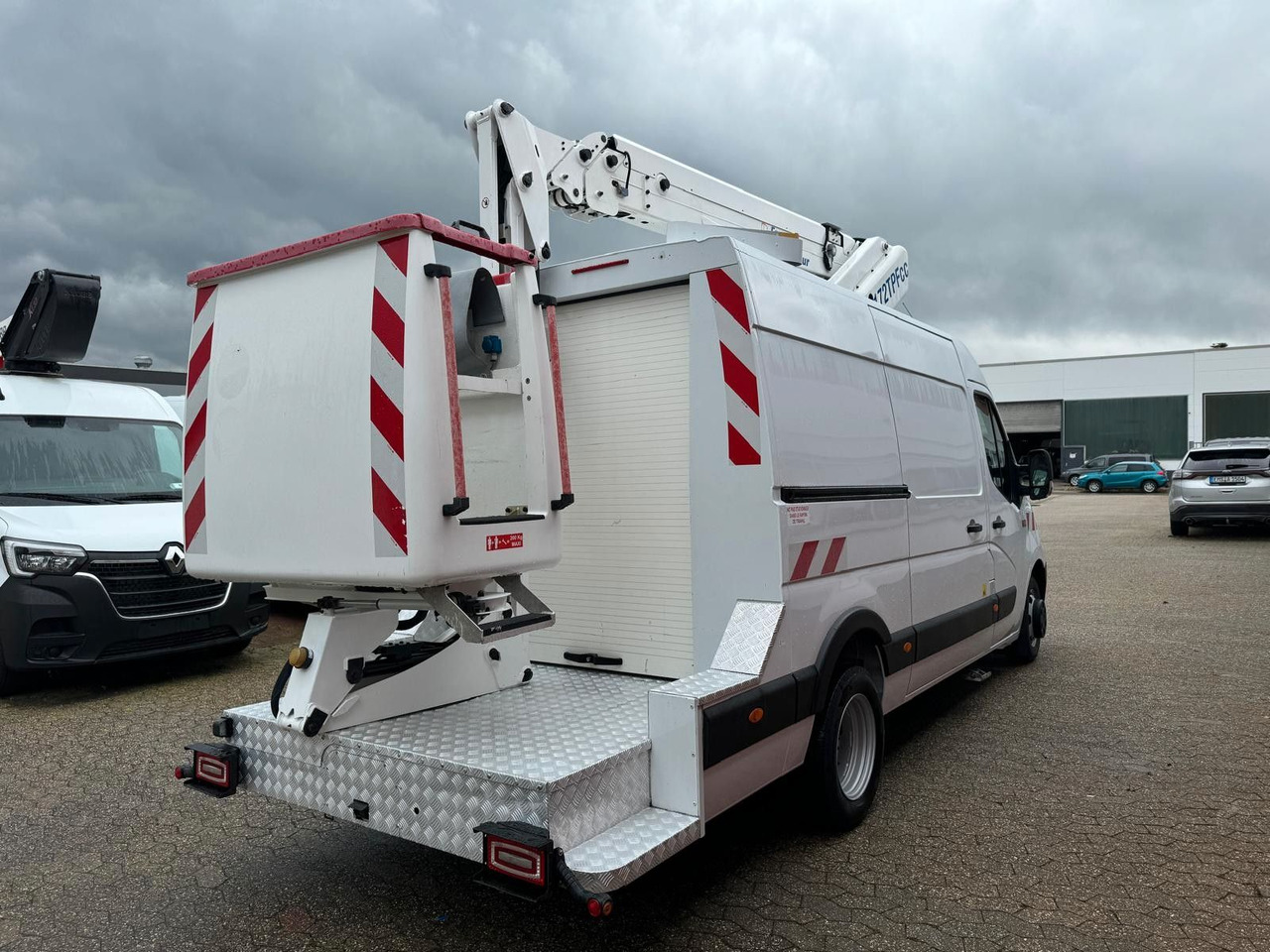 Renault Master L3H2 Steiger France Elévateur 172 TPFcc - Platform udara yang dipasang di truk: gambar 4 Renault Master L3H2 Steiger France Elévateur 172 TPFcc - Platform udara yang dipasang di truk: gambar 4