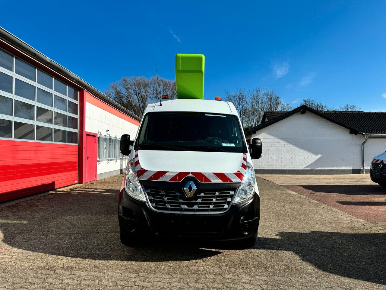 Renault Master Steiger France Elévateur 142 TPFc - Platform udara yang dipasang di truk: gambar 2 Renault Master Steiger France Elévateur 142 TPFc - Platform udara yang dipasang di truk: gambar 2