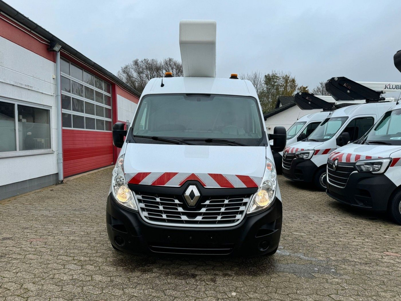 Renault Master Steiger France Elévateur 142 TPFcc - Platform udara yang dipasang di truk: gambar 2 Renault Master Steiger France Elévateur 142 TPFcc - Platform udara yang dipasang di truk: gambar 2