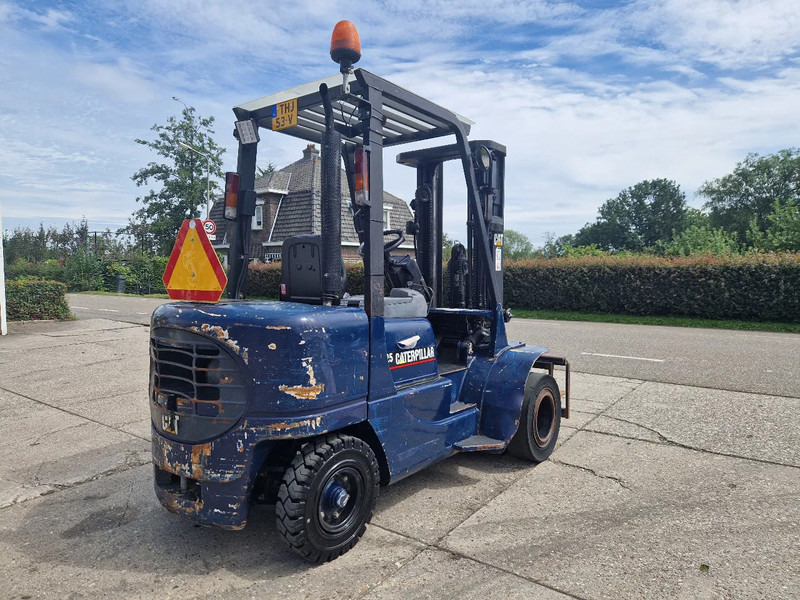 Caterpillar DP25K met breed vorkenbord - Forklift diesel: gambar 4 Caterpillar DP25K met breed vorkenbord - Forklift diesel: gambar 4