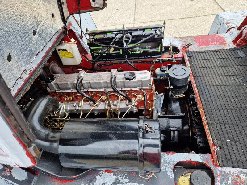 Forklift diesel Caterpillar DP60 met geïntegreerde sideshift: gambar 5