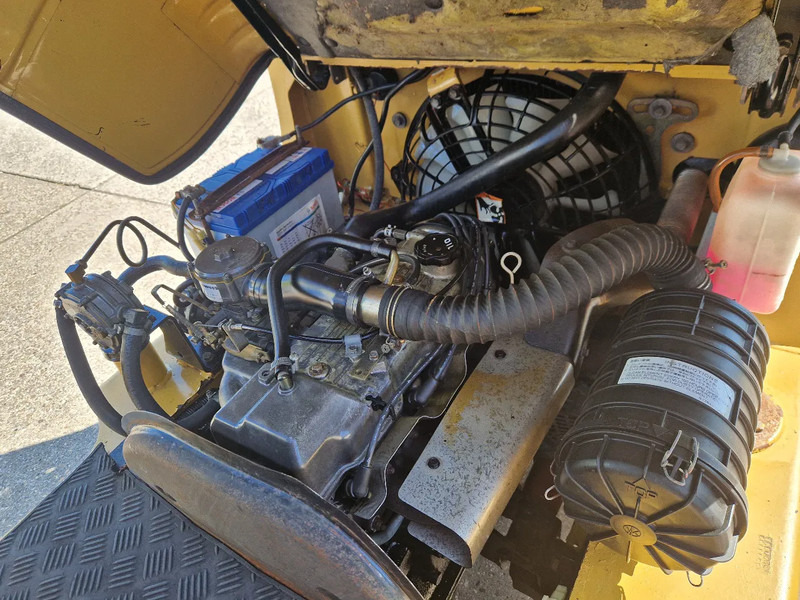 Caterpillar GP18K LPG 1800 kg. - Forklift: gambar 5 Caterpillar GP18K LPG 1800 kg. - Forklift: gambar 5