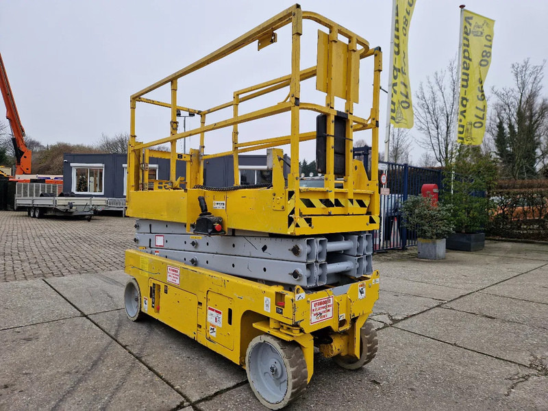 Genie GS2032 elektrisch werkhoogte 8m. met keuring - Scissor lifts: gambar 3 Genie GS2032 elektrisch werkhoogte 8m. met keuring - Scissor lifts: gambar 3