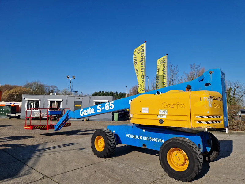 Genie S65 4x4, werkhoogte 21.60m. - Boom teleskopik: gambar 1 Genie S65 4x4, werkhoogte 21.60m. - Boom teleskopik: gambar 1