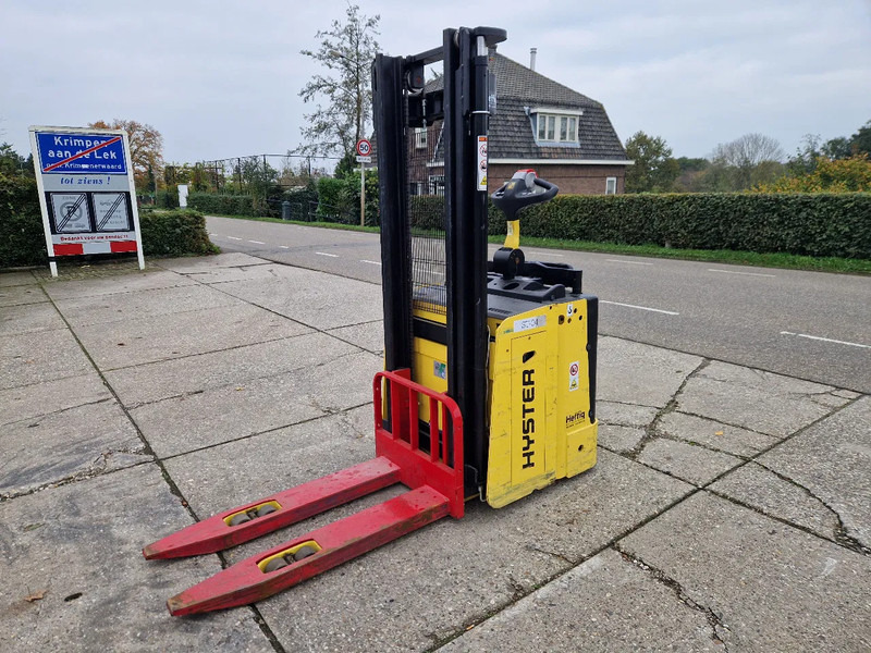 Hyster S1.5S elektrische stapelaar hefhoogte 3.17m. - Penumpuk: gambar 3 Hyster S1.5S elektrische stapelaar hefhoogte 3.17m. - Penumpuk: gambar 3