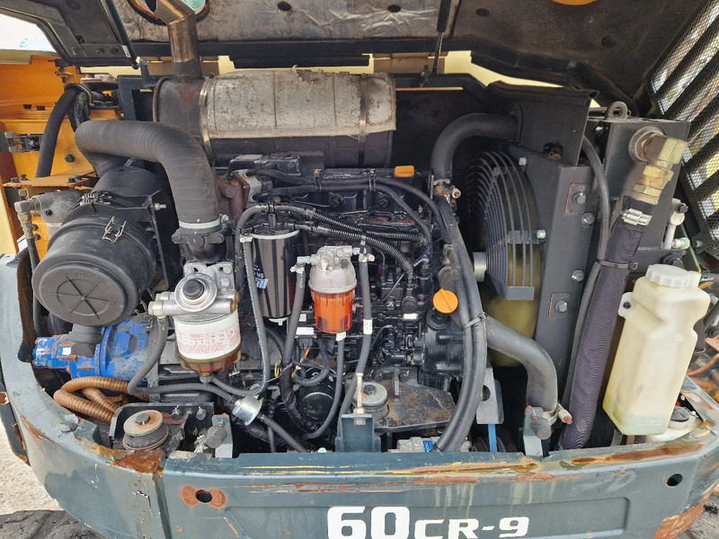 Hyundai Robex CR60-9 met airco en 3 bakken - Ekskavator mini: gambar 5 Hyundai Robex CR60-9 met airco en 3 bakken - Ekskavator mini: gambar 5