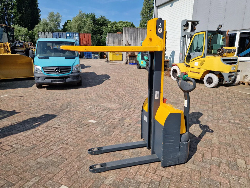 Jungheinrich EMC110 stapelaar elektrisch - Penumpuk: gambar 4 Jungheinrich EMC110 stapelaar elektrisch - Penumpuk: gambar 4