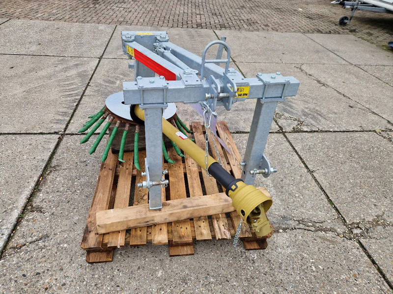 Diversen Kuijpers onkruidborstel met 3-punts ophanging ALS NIEUW!! - Lampiran untuk Peralatan pertanian: gambar 4 Diversen Kuijpers onkruidborstel met 3-punts ophanging ALS NIEUW!! - Lampiran untuk Peralatan pertanian: gambar 4