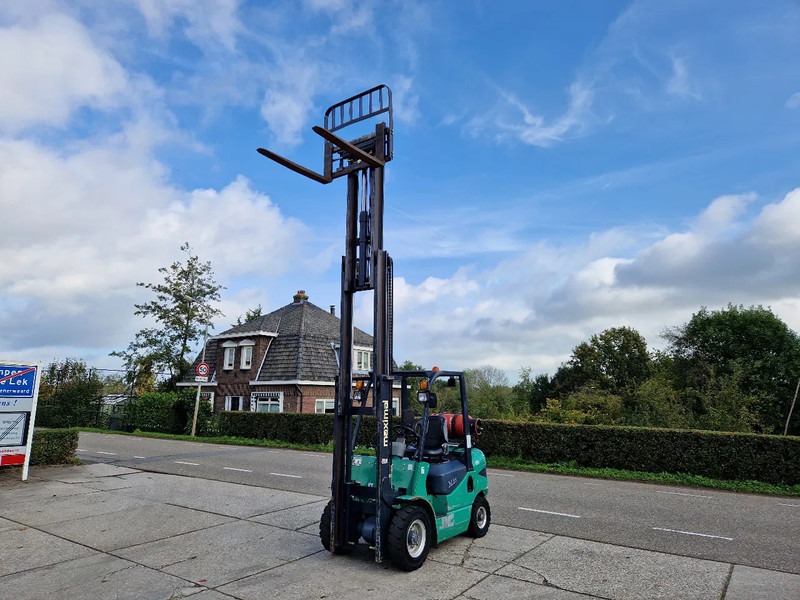 Maximal Nissan Zhejiang 2.5 ton LPG LOW HOURS - Forklift LPG: gambar 1 Maximal Nissan Zhejiang 2.5 ton LPG LOW HOURS - Forklift LPG: gambar 1