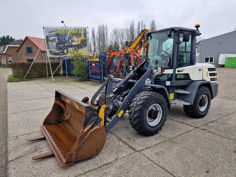Terex TL80 met 1704 uur - Wheel loader: gambar 1 Terex TL80 met 1704 uur - Wheel loader: gambar 1