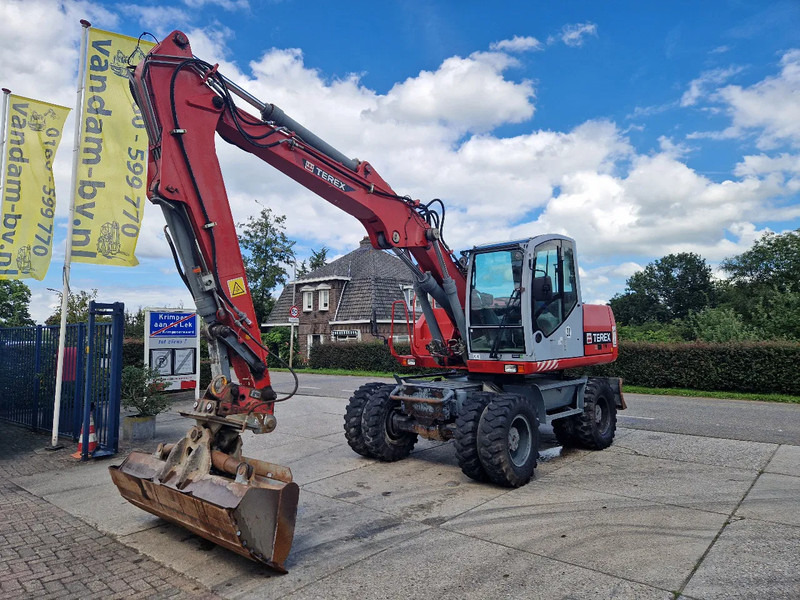 Terex TW160 inclusief kantelbak (1.98m.) - Ekskavator roda: gambar 1 Terex TW160 inclusief kantelbak (1.98m.) - Ekskavator roda: gambar 1