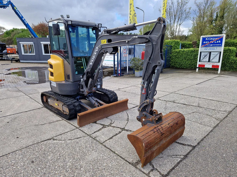 Volvo ECR25D met 2562 uur - Ekskavator mini: gambar 2 Volvo ECR25D met 2562 uur - Ekskavator mini: gambar 2