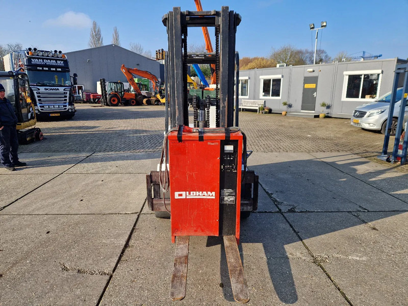 Forklift listrik Yale 4.5 ton elektrisch triplomast: gambar 14 Forklift listrik Yale 4.5 ton elektrisch triplomast: gambar 14