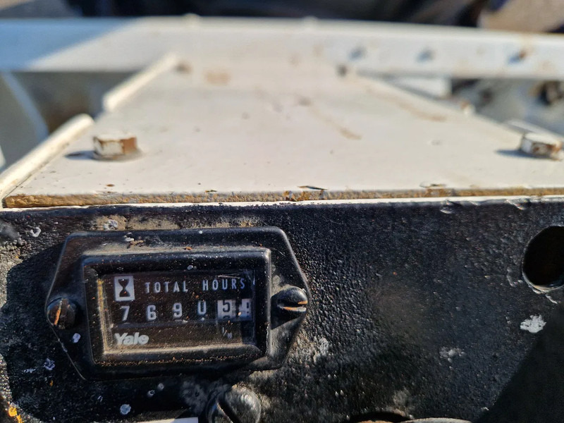 Forklift listrik Yale 4.5 ton elektrisch triplomast: gambar 7 Forklift listrik Yale 4.5 ton elektrisch triplomast: gambar 7