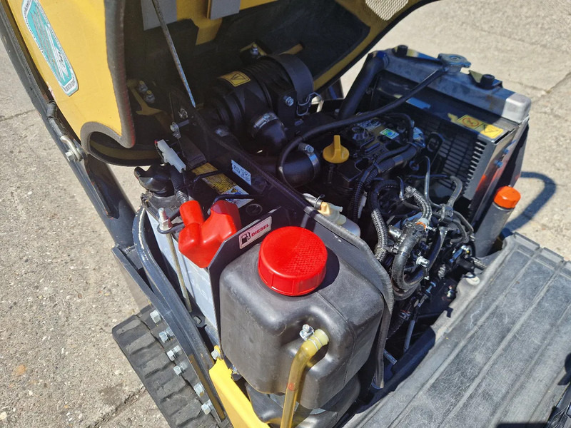 Yanmar SV08-1A gewicht 960kg. - Ekskavator mini: gambar 5 Yanmar SV08-1A gewicht 960kg. - Ekskavator mini: gambar 5