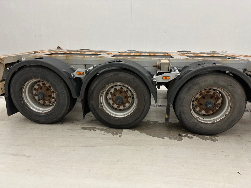 Broshuis Polyvalent skelet ADR 2 x 20-30-40-45 ft* - Semi-trailer pengangkut mobil: gambar 4 Broshuis Polyvalent skelet ADR 2 x 20-30-40-45 ft* - Semi-trailer pengangkut mobil: gambar 4