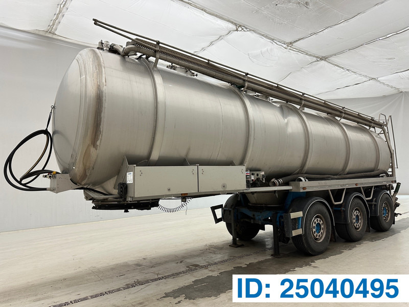 D-Tec Tank* - Semi-trailer tangki: gambar 1 D-Tec Tank* - Semi-trailer tangki: gambar 1