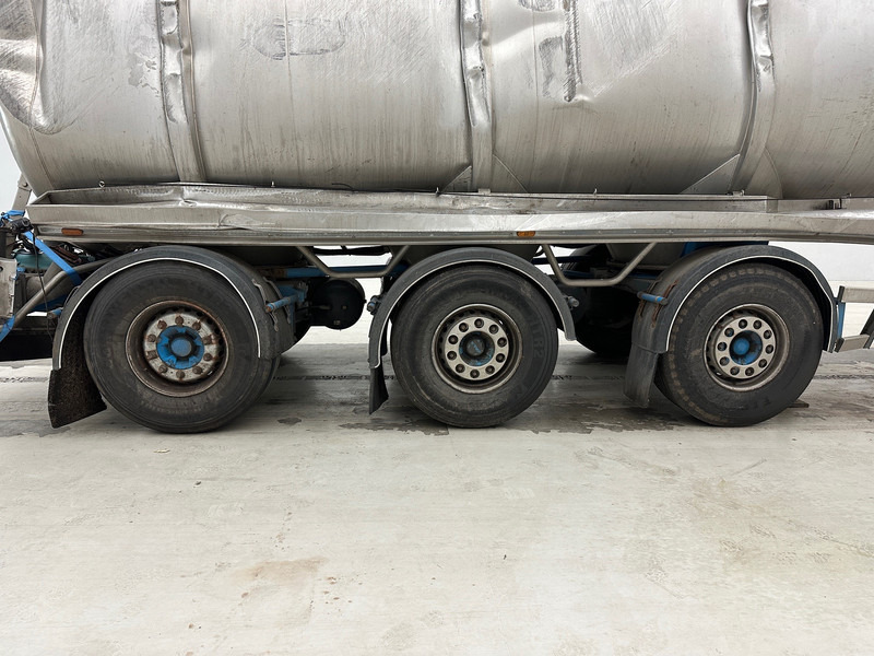 D-Tec Tank* - Semi-trailer tangki: gambar 5 D-Tec Tank* - Semi-trailer tangki: gambar 5