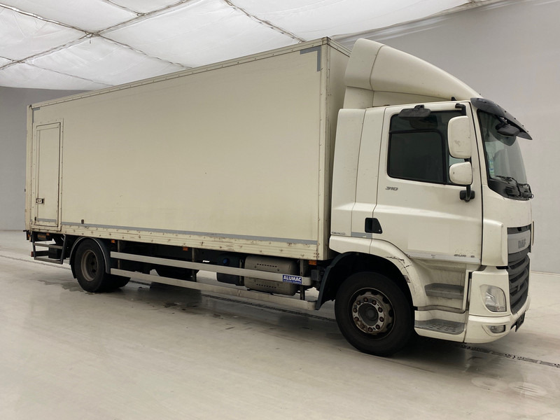 DAF CF 310 - Truk box: gambar 3 DAF CF 310 - Truk box: gambar 3