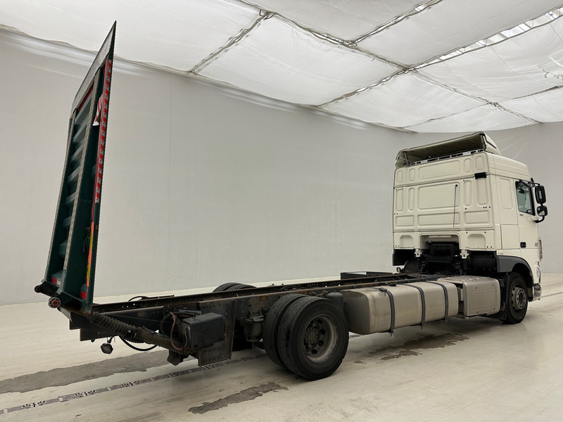 DAF XF 460 Space Cab - Truk sasis: gambar 4 DAF XF 460 Space Cab - Truk sasis: gambar 4