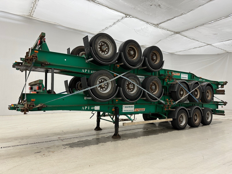 Fruehauf 4 x Skelet 2 x 20-40 ft - Semi-trailer pengangkut mobil: gambar 2 Fruehauf 4 x Skelet 2 x 20-40 ft - Semi-trailer pengangkut mobil: gambar 2