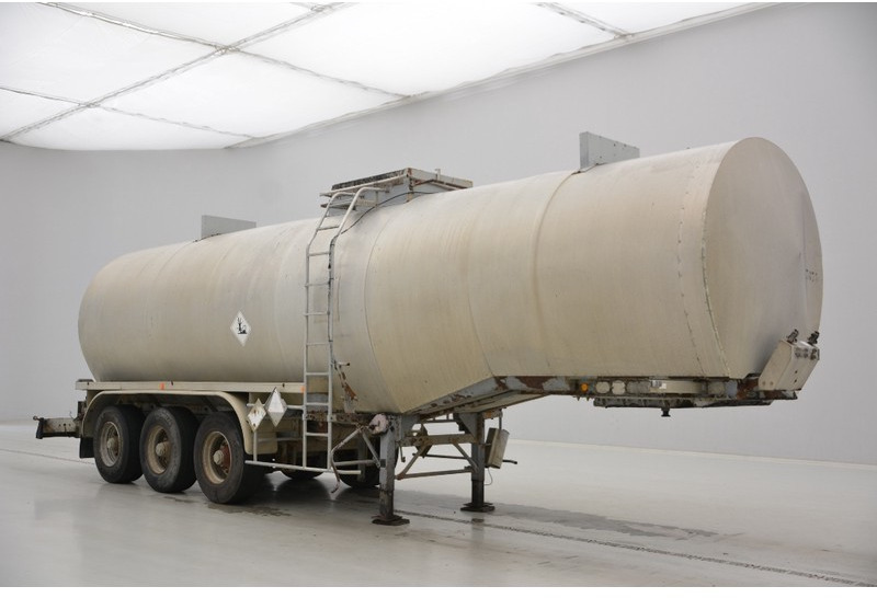 Fruehauf Bitumen tank trailer* - Semi-trailer tangki: gambar 2 Fruehauf Bitumen tank trailer* - Semi-trailer tangki: gambar 2