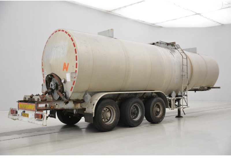 Fruehauf Bitumen tank trailer* - Semi-trailer tangki: gambar 5 Fruehauf Bitumen tank trailer* - Semi-trailer tangki: gambar 5