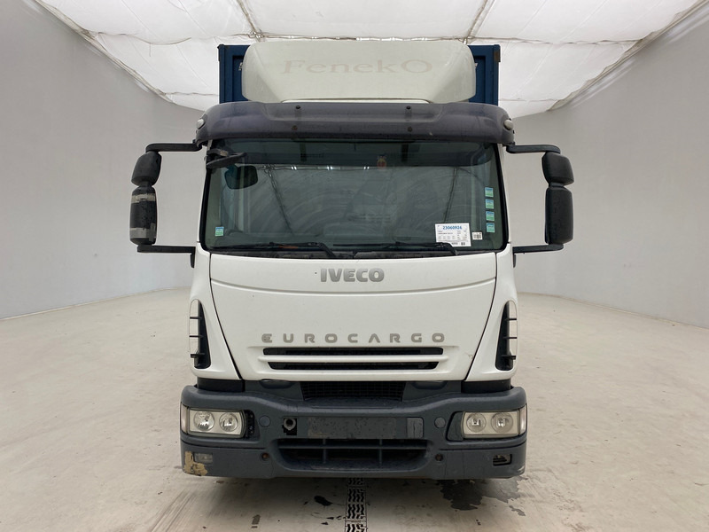 Iveco Eurocargo 120E22* - Truk dengan terpal samping: gambar 2 Iveco Eurocargo 120E22* - Truk dengan terpal samping: gambar 2