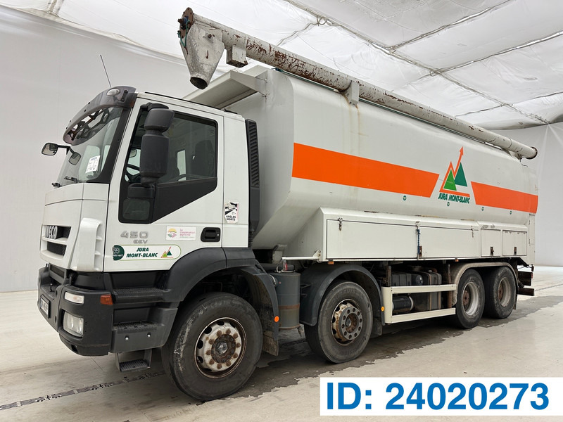Iveco Eurotrakker 450* - Truk tangki: gambar 1 Iveco Eurotrakker 450* - Truk tangki: gambar 1