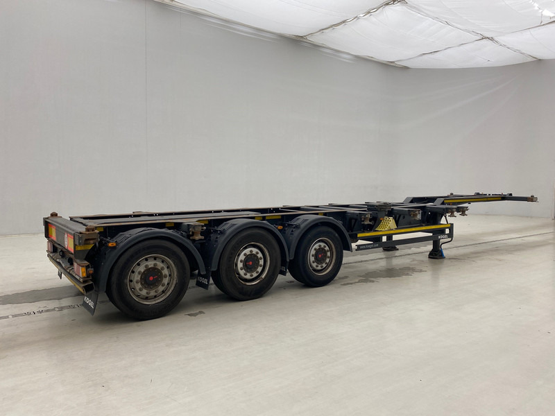 Kögel Polyvalent skelet 20-30-40 ft* - Semi-trailer pengangkut mobil: gambar 3 Kögel Polyvalent skelet 20-30-40 ft* - Semi-trailer pengangkut mobil: gambar 3