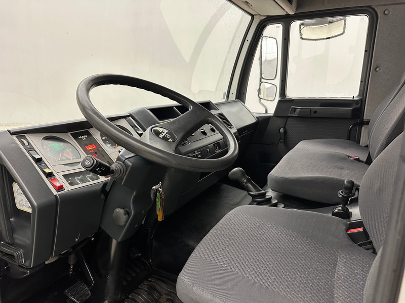 Truk box MAN 8.163: gambar 8