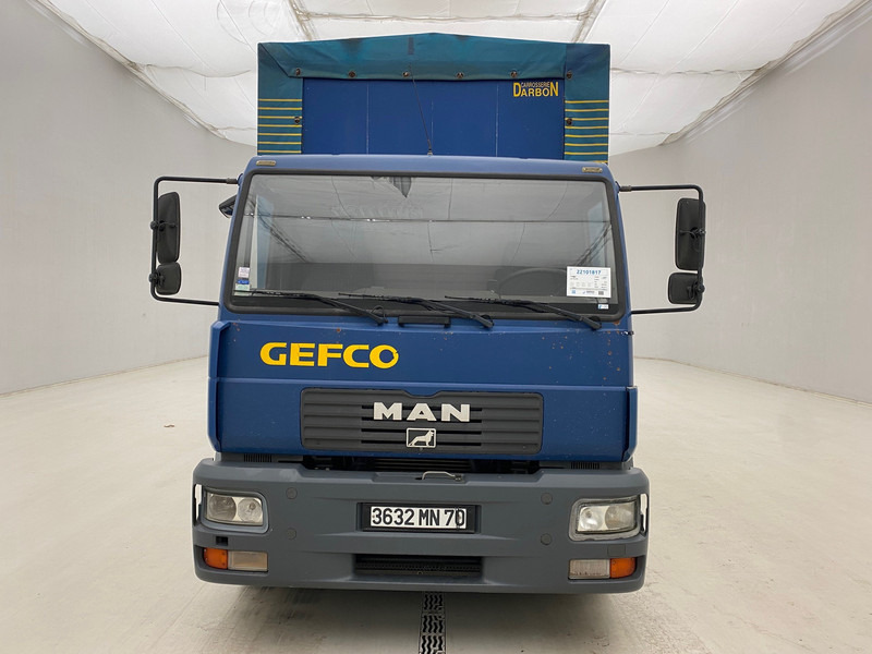 MAN LE 14.220* - Truk dengan terpal samping: gambar 2 MAN LE 14.220* - Truk dengan terpal samping: gambar 2