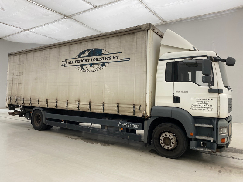 MAN TGA 18.320 - Truk dengan terpal samping: gambar 3 MAN TGA 18.320 - Truk dengan terpal samping: gambar 3