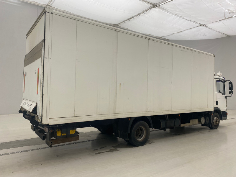 MAN TGL 12.210* - Truk box: gambar 4 MAN TGL 12.210* - Truk box: gambar 4
