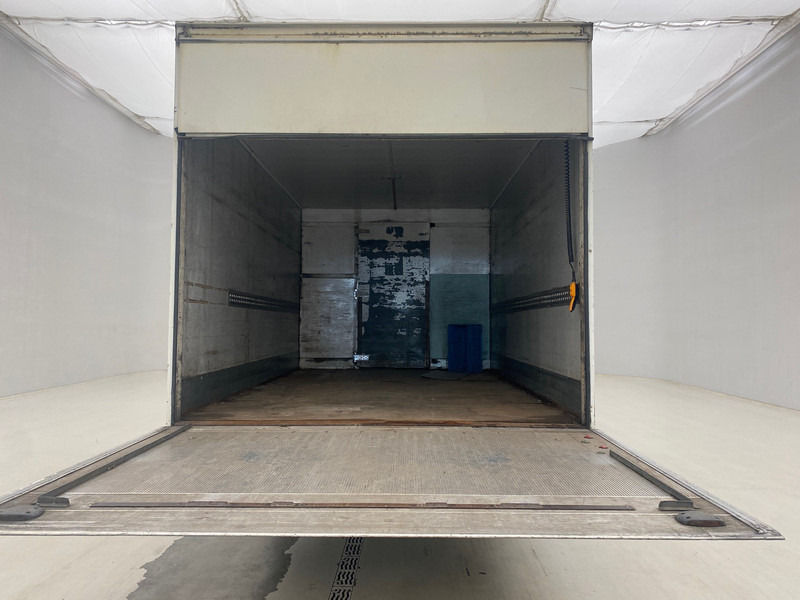 MAN TGL 12.210 - Truk box: gambar 5 MAN TGL 12.210 - Truk box: gambar 5