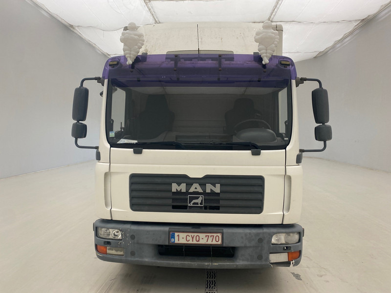 MAN TGL 12.210 - Truk box: gambar 2 MAN TGL 12.210 - Truk box: gambar 2