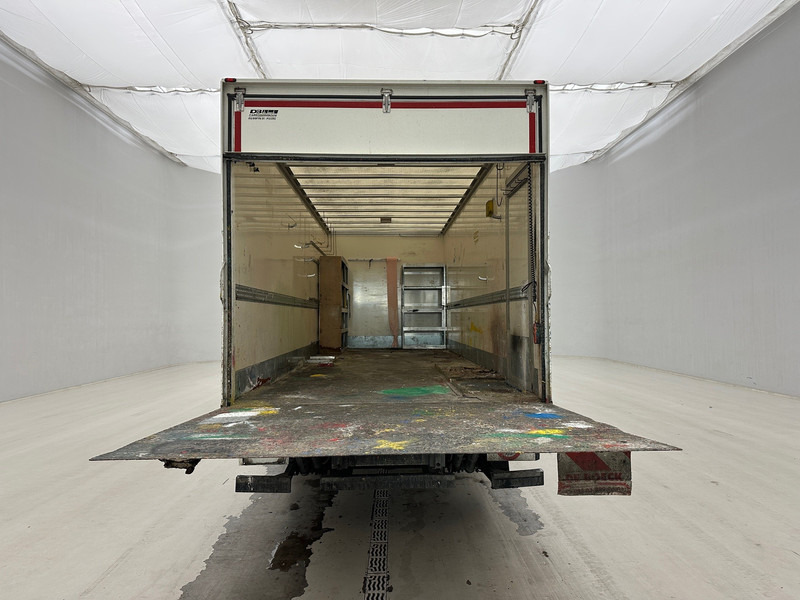 MAN TGL 12.220 - Truk box: gambar 5 MAN TGL 12.220 - Truk box: gambar 5