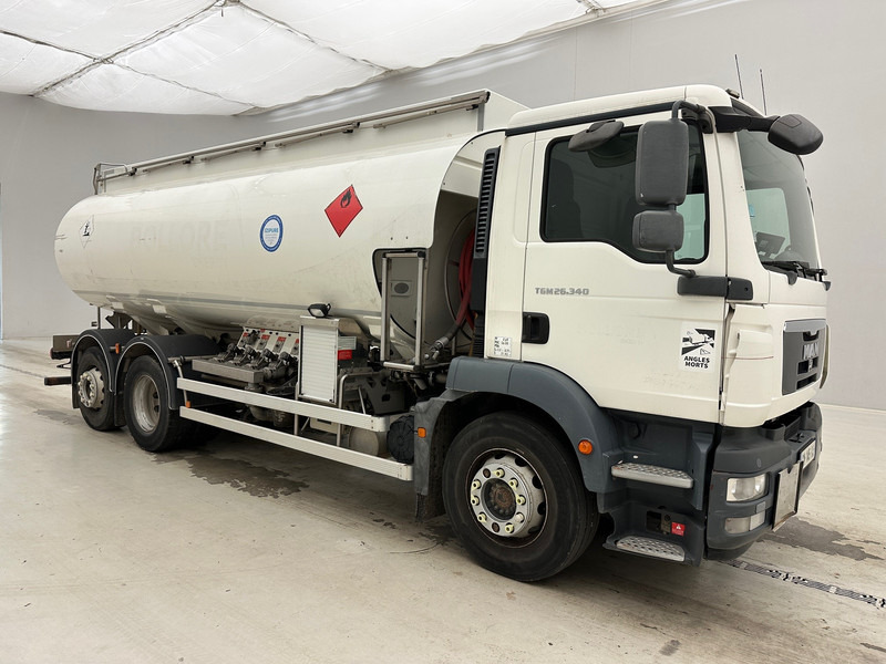 MAN TGM 26.340 - 6x2 - Truk tangki: gambar 3 MAN TGM 26.340 - 6x2 - Truk tangki: gambar 3