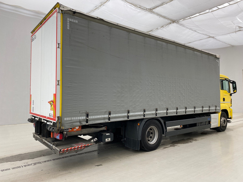 MAN TGS 18.320* - Truk dengan terpal samping: gambar 5 MAN TGS 18.320* - Truk dengan terpal samping: gambar 5