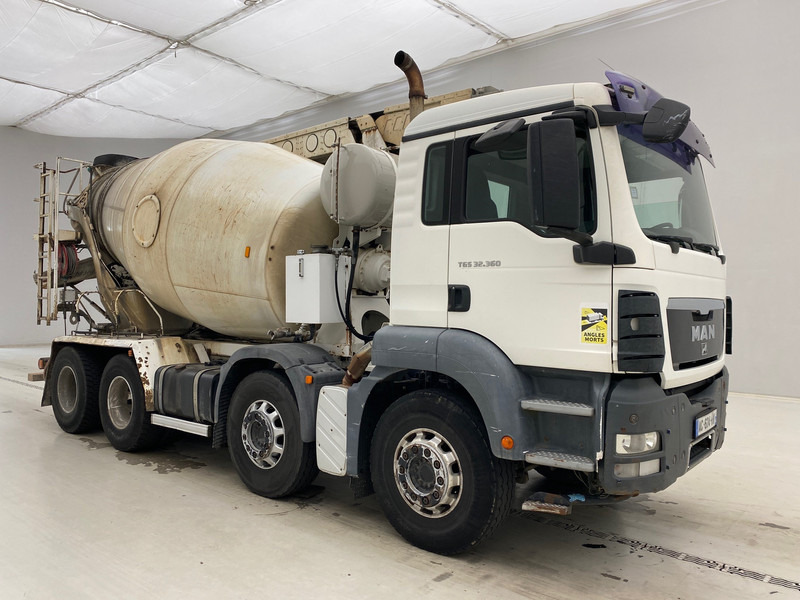 MAN TGS 32.360 - 8x4 - Truk pengaduk beton: gambar 3 MAN TGS 32.360 - 8x4 - Truk pengaduk beton: gambar 3