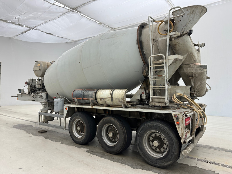 MOL Mixer 10 cub - Semi-trailer mixer beton: gambar 4 MOL Mixer 10 cub - Semi-trailer mixer beton: gambar 4