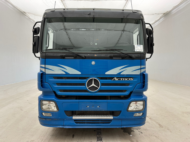 Mercedes-Benz Actros 2532 - 6x2 - Truk tangki: gambar 2 Mercedes-Benz Actros 2532 - 6x2 - Truk tangki: gambar 2