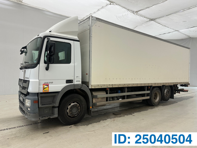 Mercedes-Benz Actros 2536 - 6x2 - Truk box: gambar 1 Mercedes-Benz Actros 2536 - 6x2 - Truk box: gambar 1