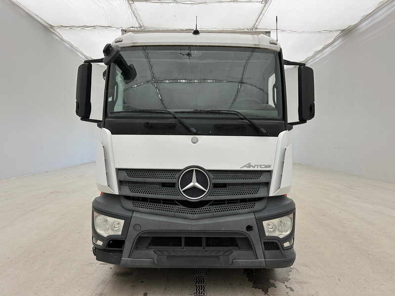 Mercedes-Benz Antos 1827 - Truk box: gambar 2 Mercedes-Benz Antos 1827 - Truk box: gambar 2
