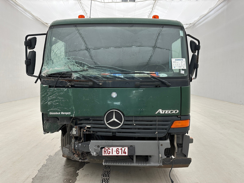 Mercedes-Benz Atego 1523 - Truk flatbed: gambar 2 Mercedes-Benz Atego 1523 - Truk flatbed: gambar 2