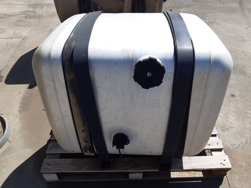Mercedes-Benz Mazouttank actros A9344700101 - Tangki bahan bakar: gambar 1 Mercedes-Benz Mazouttank actros A9344700101 - Tangki bahan bakar: gambar 1