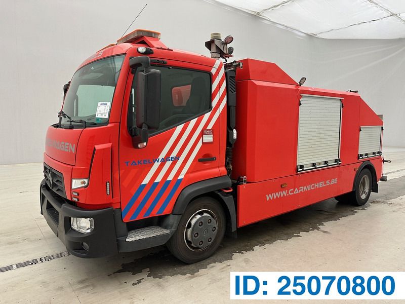 Renault D7.5 - Truk pengangkut mobil: gambar 1 Renault D7.5 - Truk pengangkut mobil: gambar 1