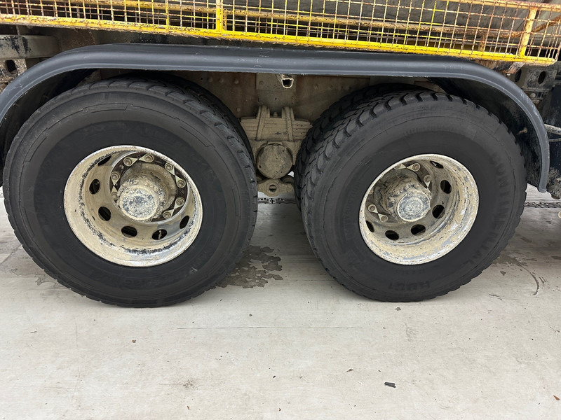 Renault Kerax 320 DCi - 6x4 - Truk tangki: gambar 5 Renault Kerax 320 DCi - 6x4 - Truk tangki: gambar 5